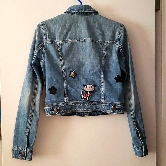 American Eagle Outfitters Denim Trucker Jacket W/Skeletrino Size Medium - Picture 2 of 11